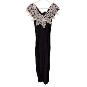 Jessica McClintock Gunne Sax black white lace off-shoulder long gown (size 9/10)